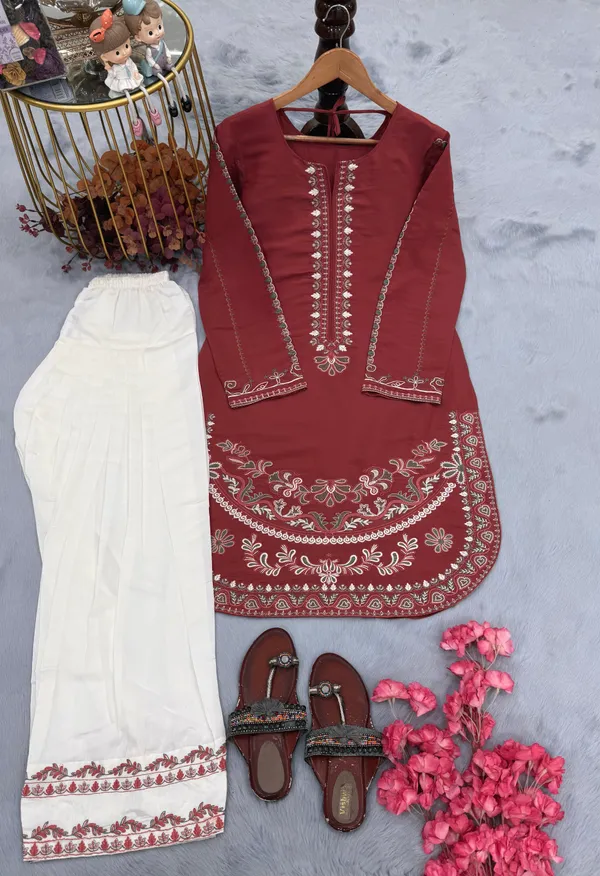 Luxury_Roman_Silk_Embroidery_Kurta_with_Farshi_Palazzo