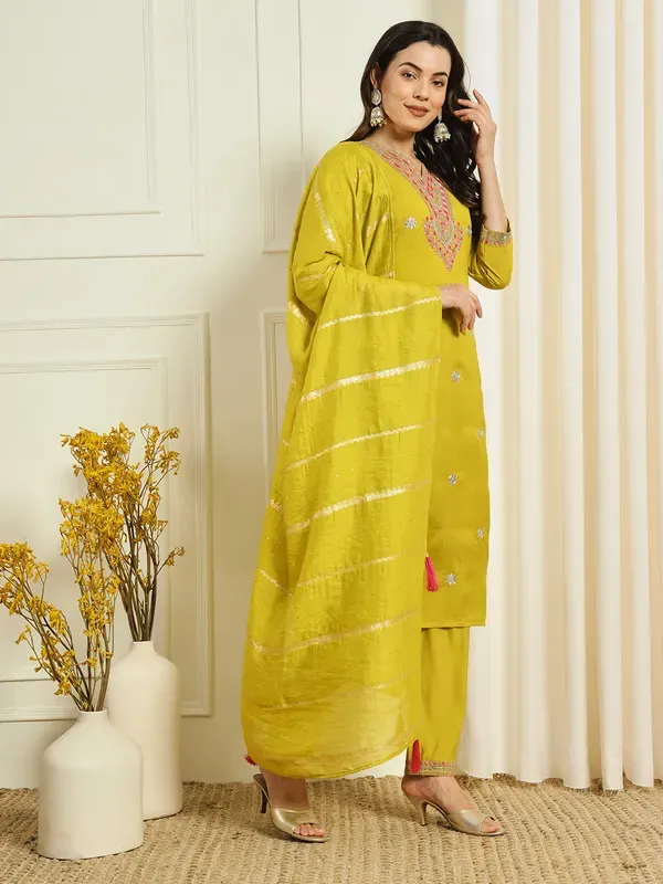 Lemon_Roman_Silk_Thread_Embroidered_Kurta_With_Pant_Dupatta_For_Women