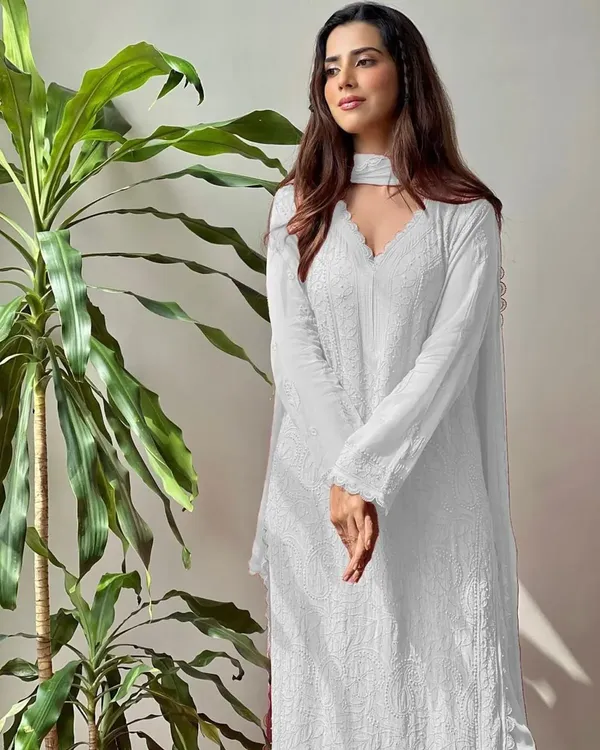 White_Georgette_Chikankari_Embroidery_Kurta_With_Pant_Dupatta_For_Women