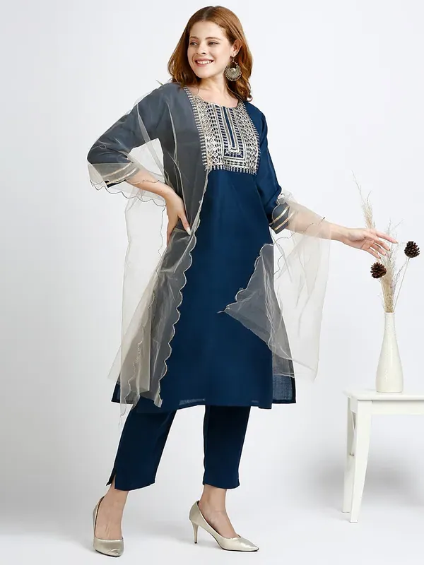 Rama_Cotton_Blend_Thread_Embroidered_Kurta_With_Pant_Dupatta_For_Women