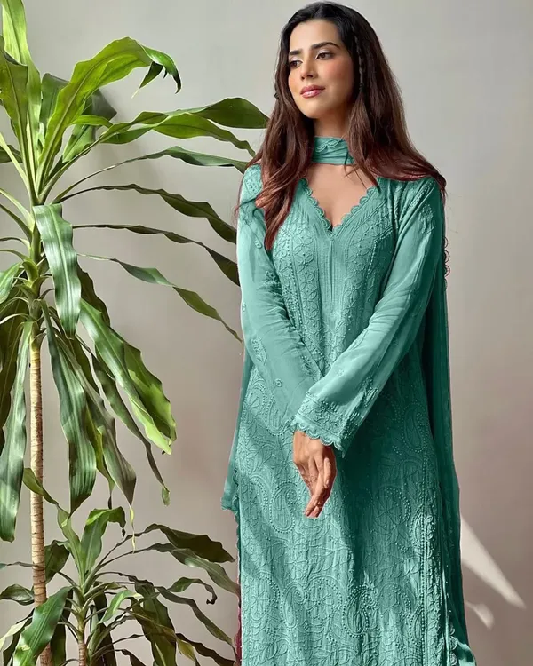 Pastel_Teal_Georgette_Chikankari_Embroidery_Kurta_With_Pant_Dupatta_For_Women