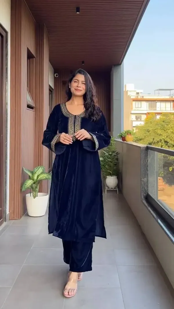 Blue_Midnight_Velvet_Elegance_Embroidered_Kurta_Set_For_Women