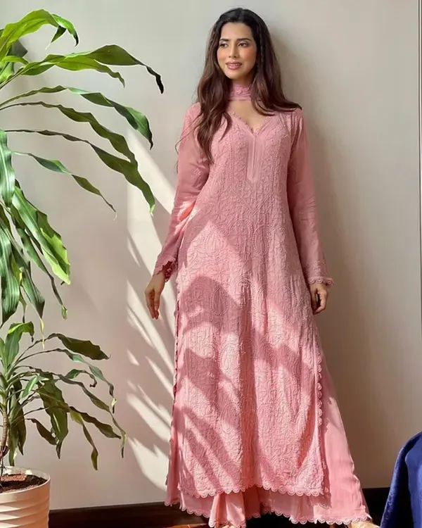 Pastel_Pink_Georgette_Chikankari_Embroidery_Kurta_With_Pant_Dupatta_For_Women