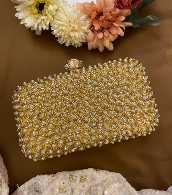 Golden_Silk_Base_And_Nalki_And_Pearl_Work_And_Metal_Frame_Embroidered_Bag_For_Women