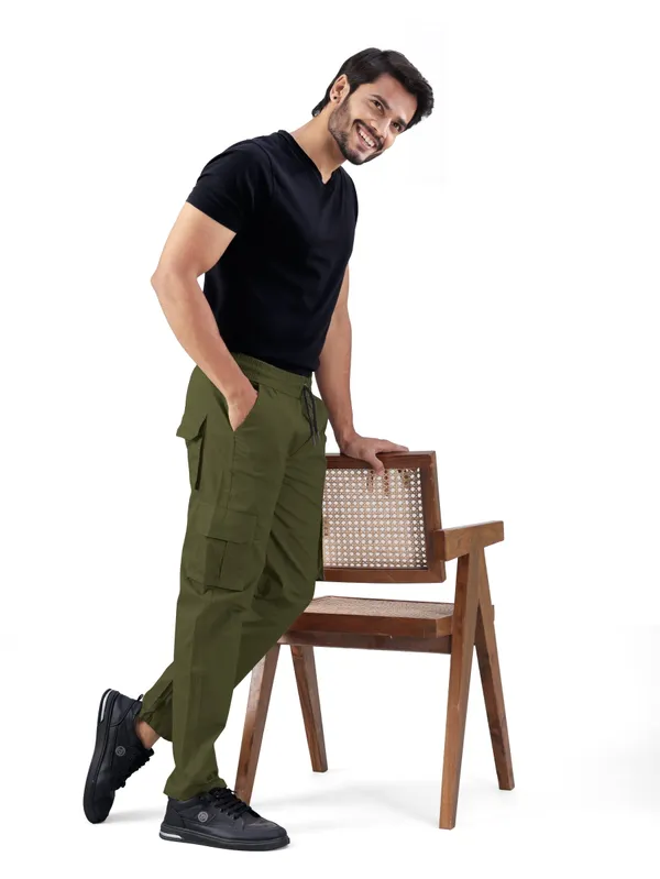 Cargo_Pants_With_Side_Pockets_Stylish_Regular_Fit_Cotton_Trousers_Durable_Comfortable
