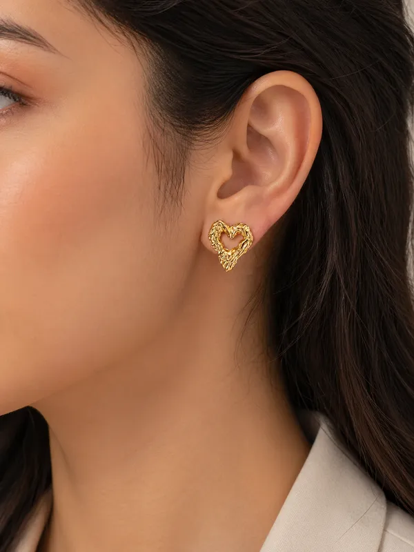 Heart_Shaped_Textured_Gold_Toned_Brass_Stud_Earrings