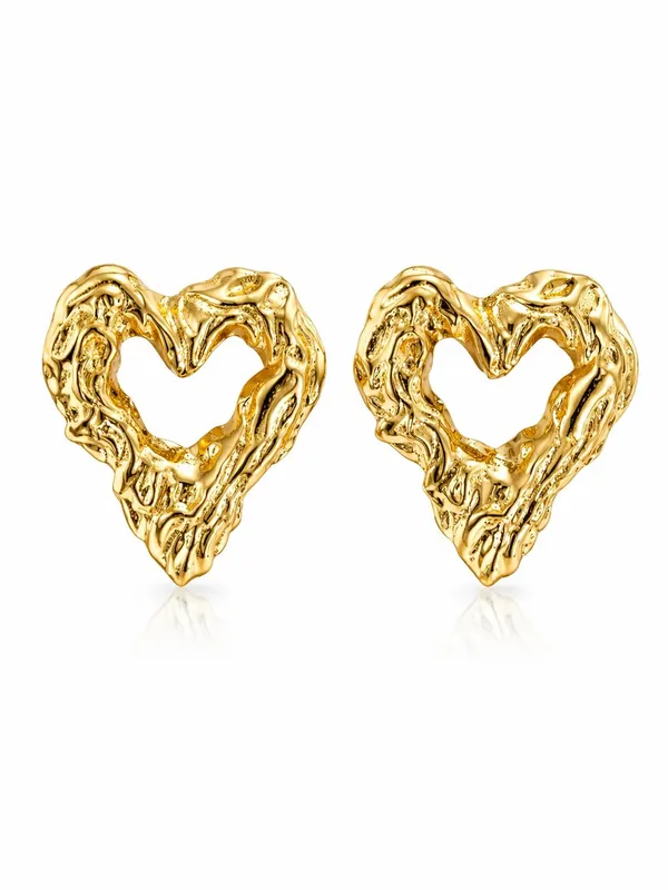 Heart_Shaped_Textured_Gold_Toned_Brass_Stud_Earrings