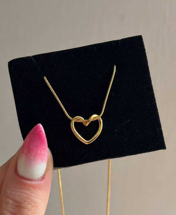 Gold_Toned_Brass_D_Heart_Pendant_Necklace
