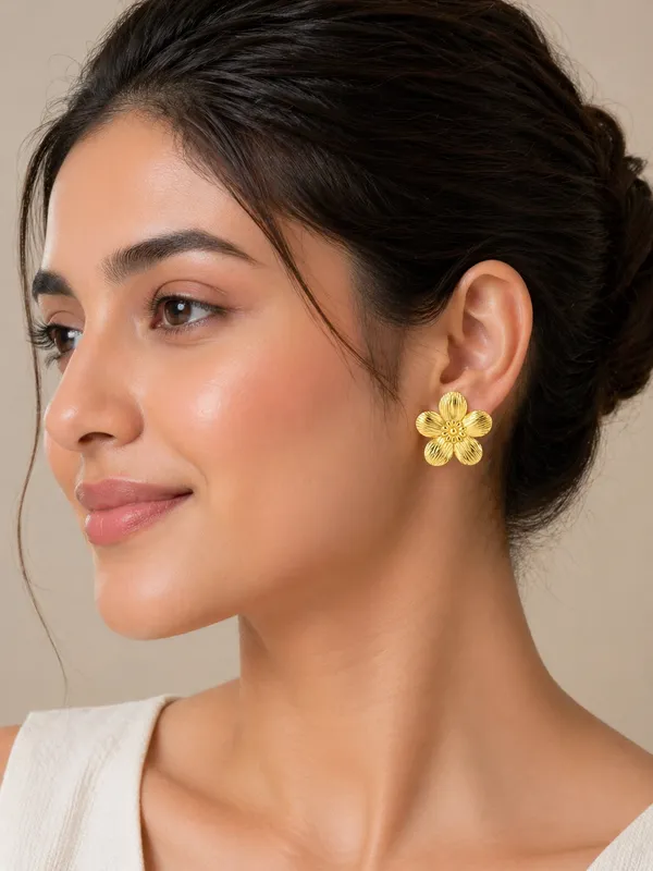 Gold_Plated_Brass_Flower_Stud_Earrings
