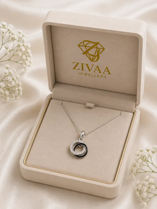 Elegant_Silver_Toned_Brass_Circle_Pendant_Necklace_With_Crystal_Accents