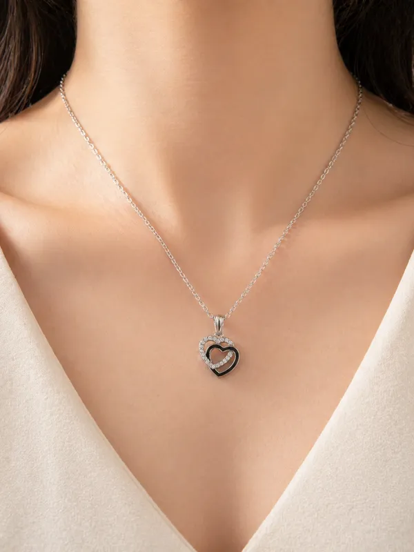 Sparkling_Double_Heart_Pendant_Necklace