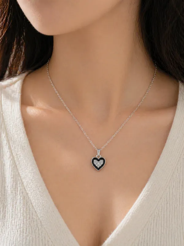 Silver_Toned_Brass_Heart_Pendant_Necklace_With_Crystal_Detailing