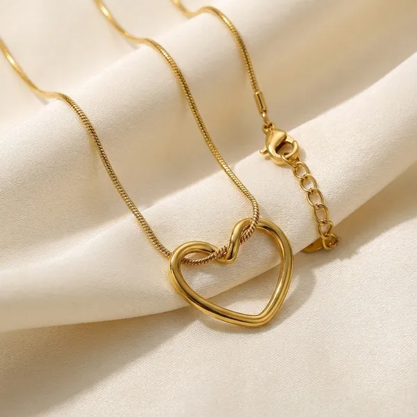Gold_Toned_Brass_D_Heart_Pendant_Necklace