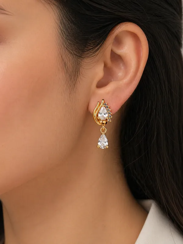 Gold_Plated_Crystal_Drop_Earrings_With_Pearl_Accents