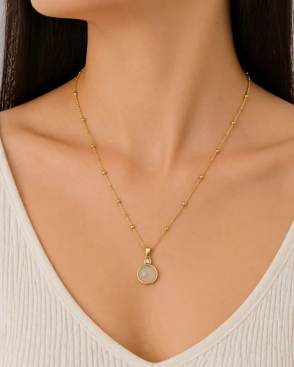 Gold_Toned_Brass_D_Stone_Pendant_Necklace_With_Chain