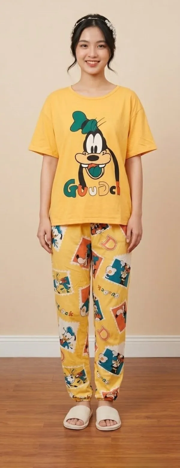 Goofy_Character_Print_Yellow_Pajama_Set_For_Women