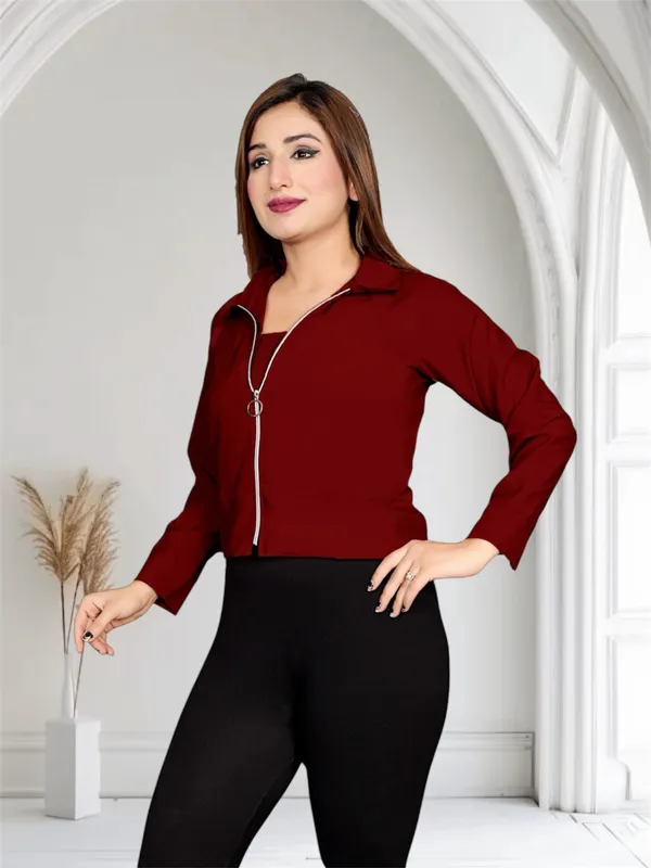 Maroon_Crop_Jacket_With_Front_Zip_And_Collared_Design