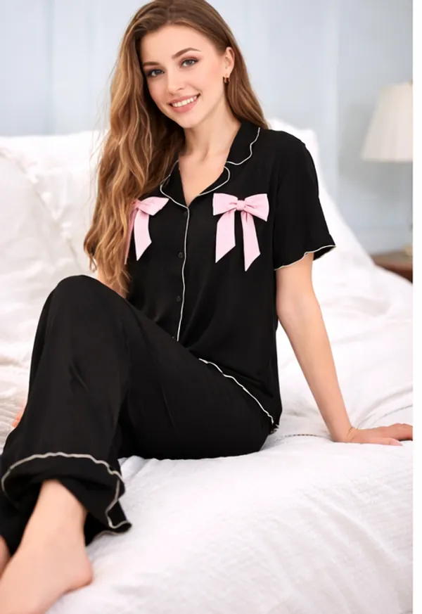 Women_Black_Pajama_Set_With_Pink_Bow_Detail