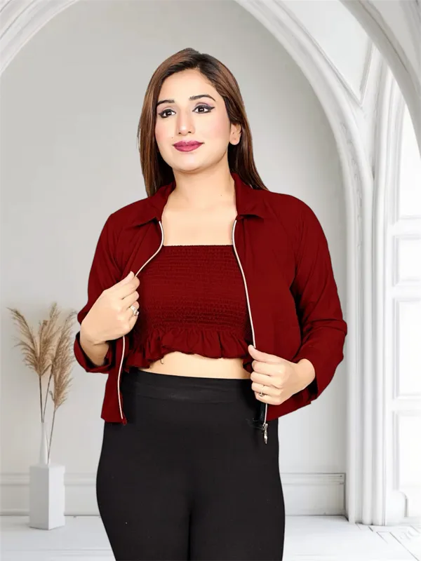 Maroon_Crop_Jacket_With_Front_Zip_And_Collared_Design