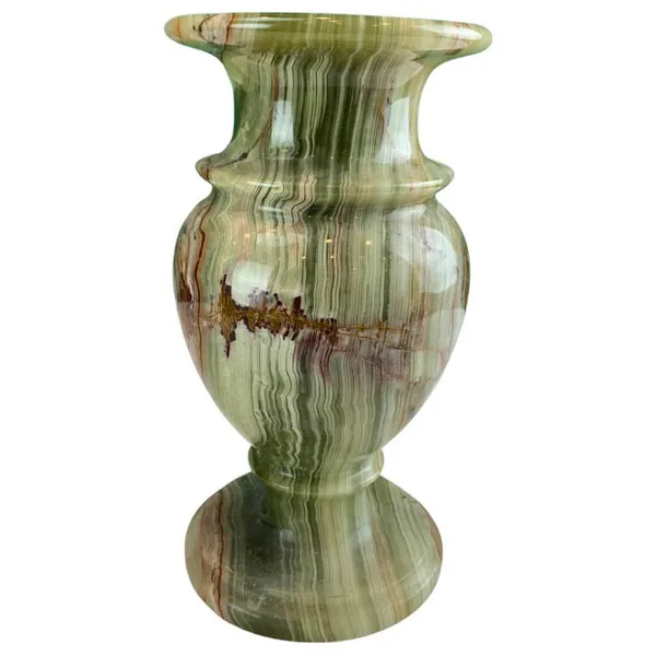 Decorative_Green_Onyx_Marble_Vase_With_Natural_Striped_Pattern