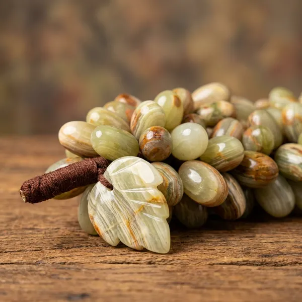 Natural_Green_Banded_Agate_Grape_Cluster_Decorative_Showpiece