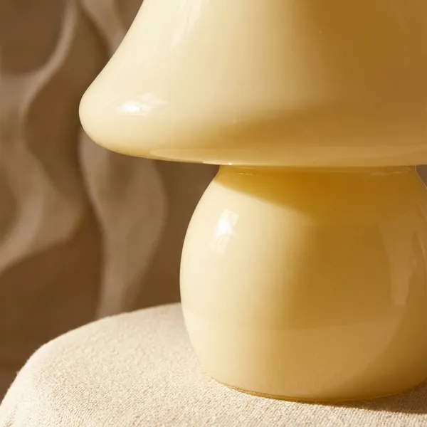 Vintage_Yellow_Mushroom_Table_Lamp