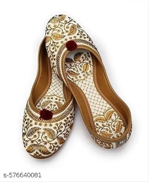 White_Synthetic_Leather_Jutti_For_Women