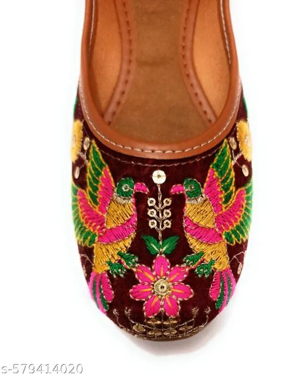 Maroon_Synthetic_Leather_Jutti_For_Women