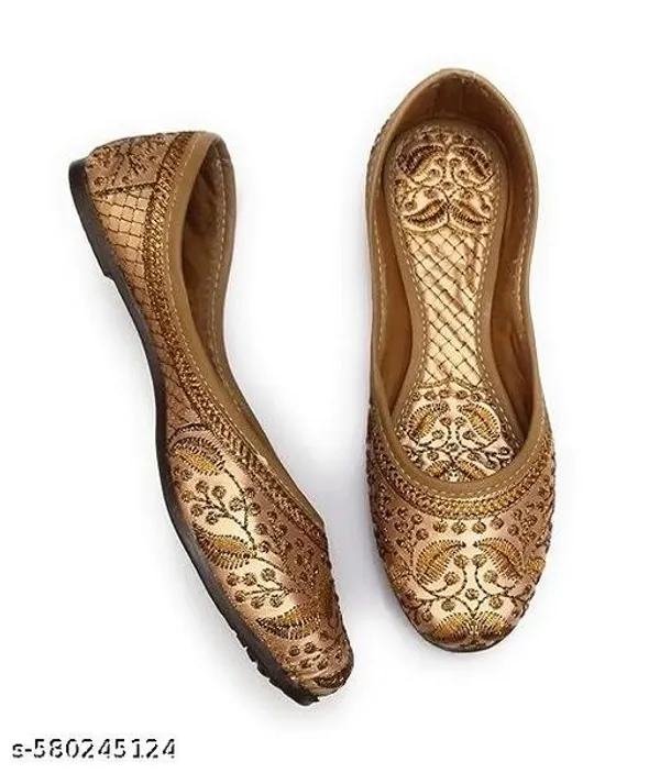 Golden_Synthetic_Leather_Jutti_For_Women