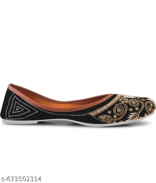 Black_Synthetic_Leather_Jutti_For_Women