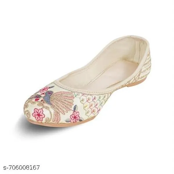Cream_Synthetic_Leather_Jutti_For_Women
