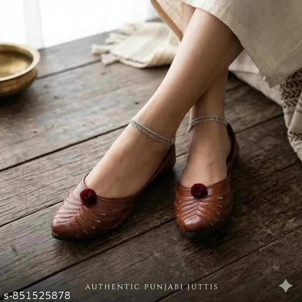 Brown_Synthetic_Leather_Jutti_For_Women