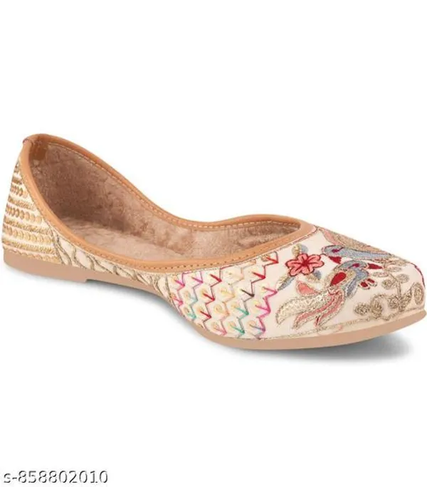 White_Synthetic_Leather_Jutti_For_Women