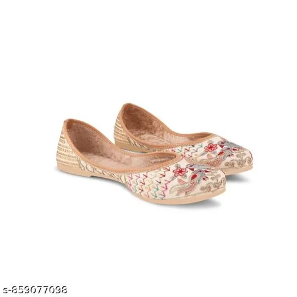 White_Synthetic_Leather_Jutti_For_Women