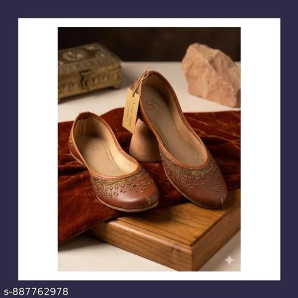 Brown_Synthetic_Leather_Jutti_For_Women
