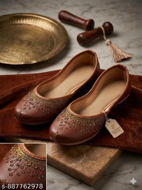 Brown_Synthetic_Leather_Jutti_For_Women