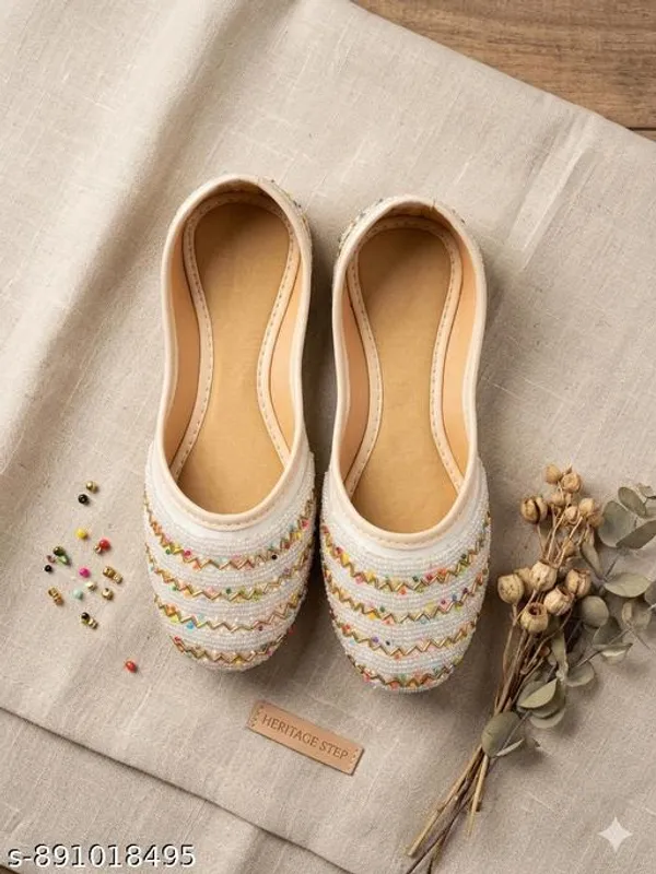 White_Synthetic_Leather_Jutti_For_Women