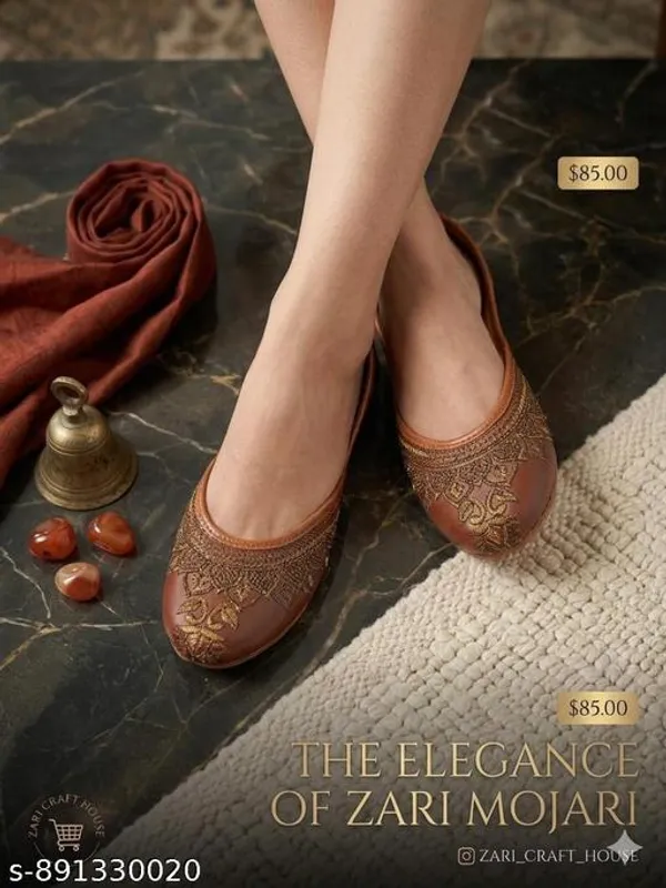 Brown_Synthetic_Leather_Jutti_For_Women