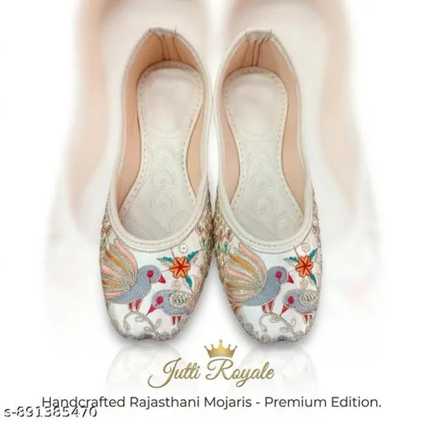 White_Synthetic_Leather_Jutti_For_Women