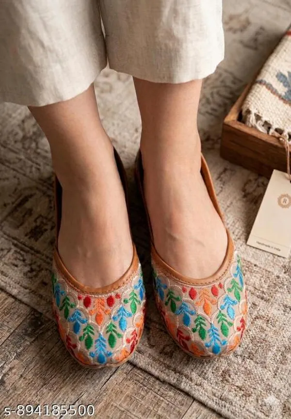 Peach_Synthetic_Leather_Jutti_For_Women