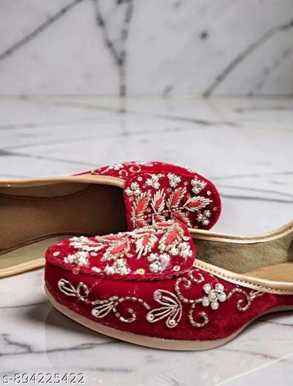 Red_Synthetic_Leather_Jutti_For_Women