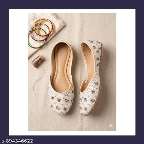White_Synthetic_Leather_Jutti_For_Women