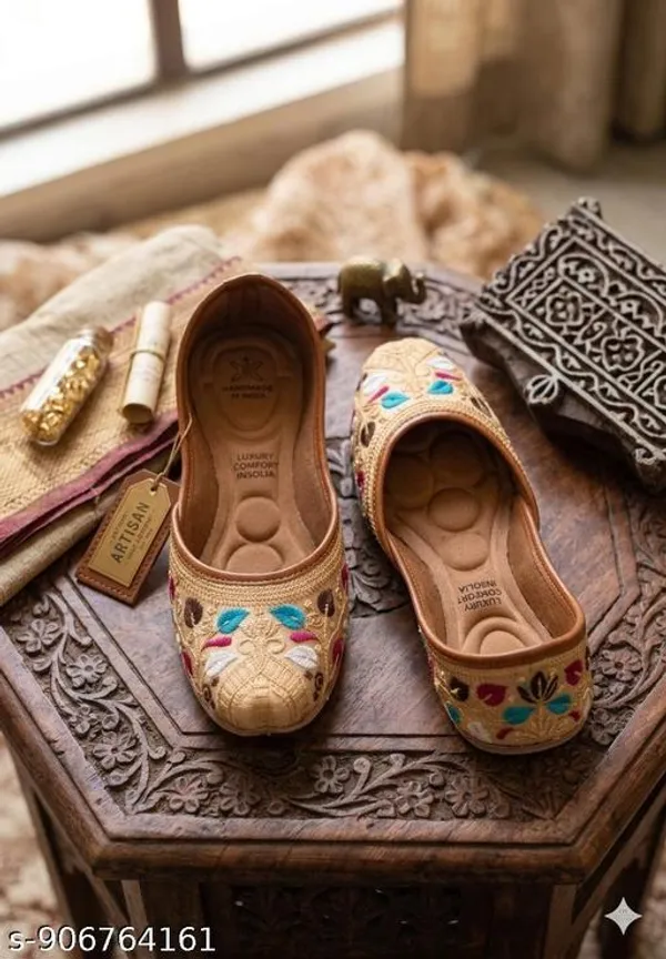 Cream_Synthetic_Leather_Jutti_For_Women