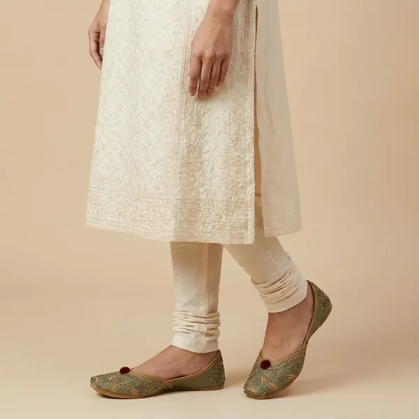 Beige_Synthetic_Leather_Jutti_For_Women