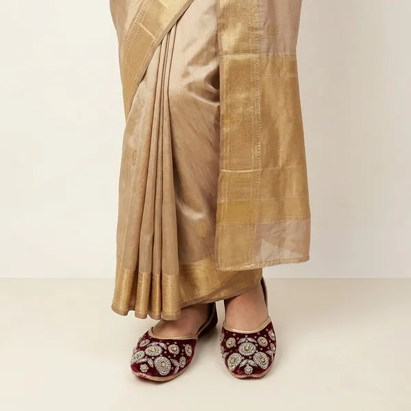 Green_Synthetic_Leather_Jutti_For_Women