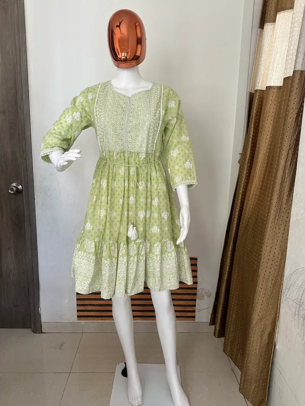 Green_Cotton_Midi_Dress_For_Women