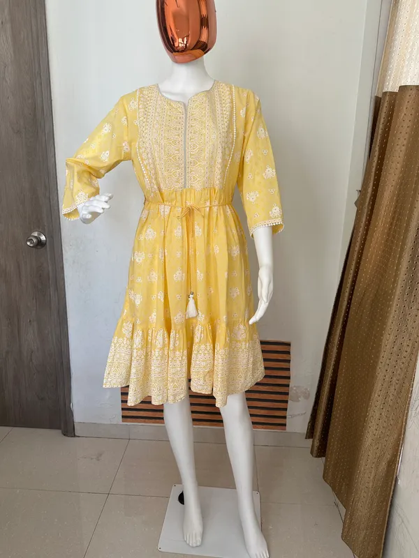 Yellow_Cotton_Midi_Dress_For_Women