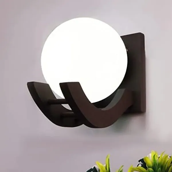 Seiri_Traditional_Indoor_Wall_Light_Brown_Color_Globe_Shape_E27_Holder