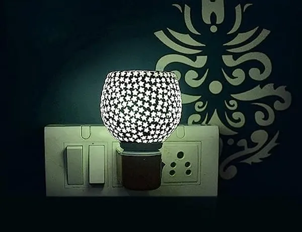 Seiri_Glass_Kapoor_Dani_Essential_Oil_Diffuser
