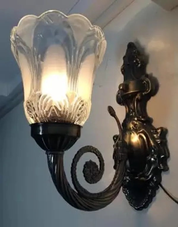 Seiri_Antique_Glass_Golden_Wall_Lamp_With_E27_Holder_Bulb_Not_Included